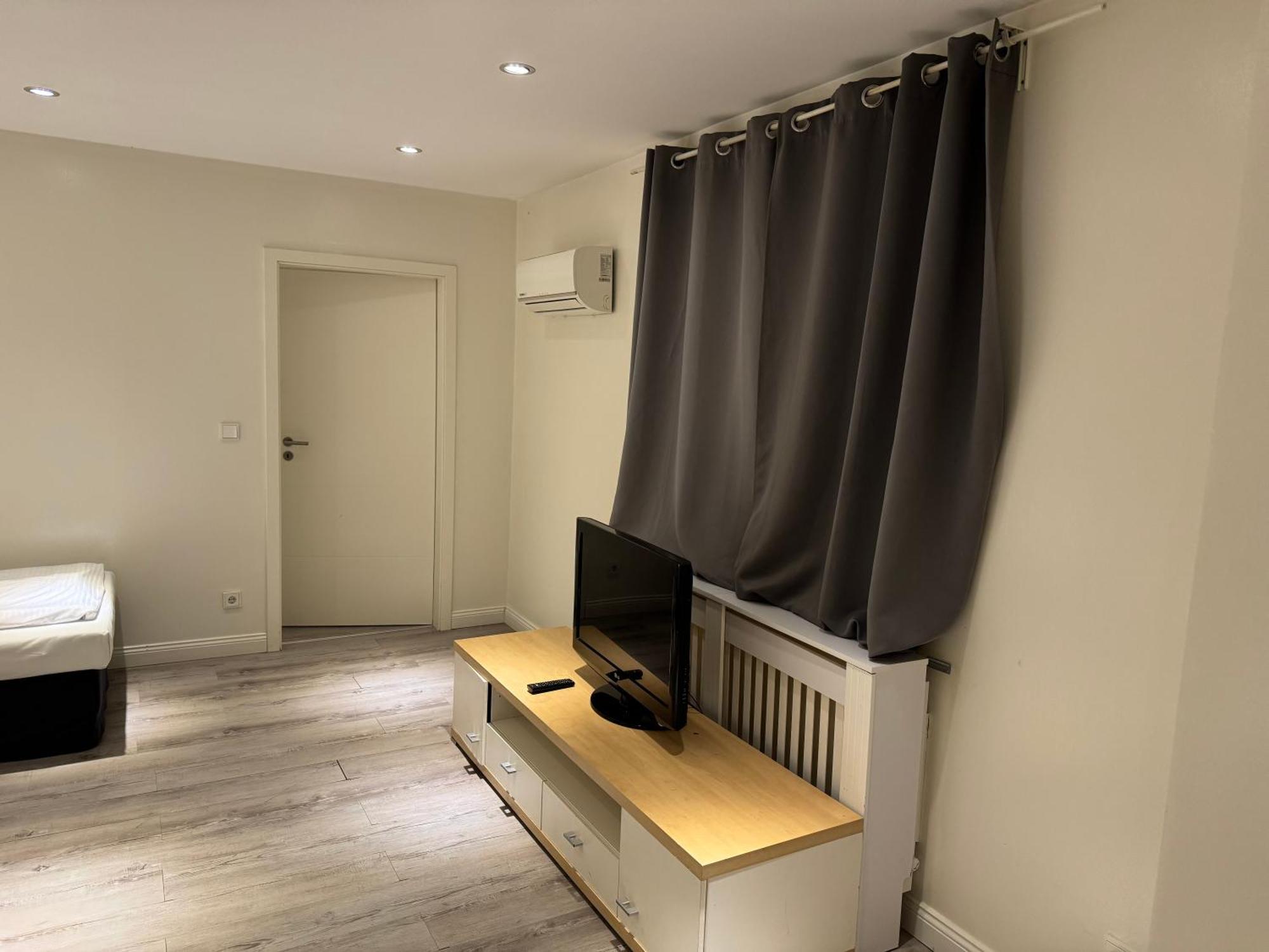Avi City Apartments Mainhouse Düsseldorf Exterior photo